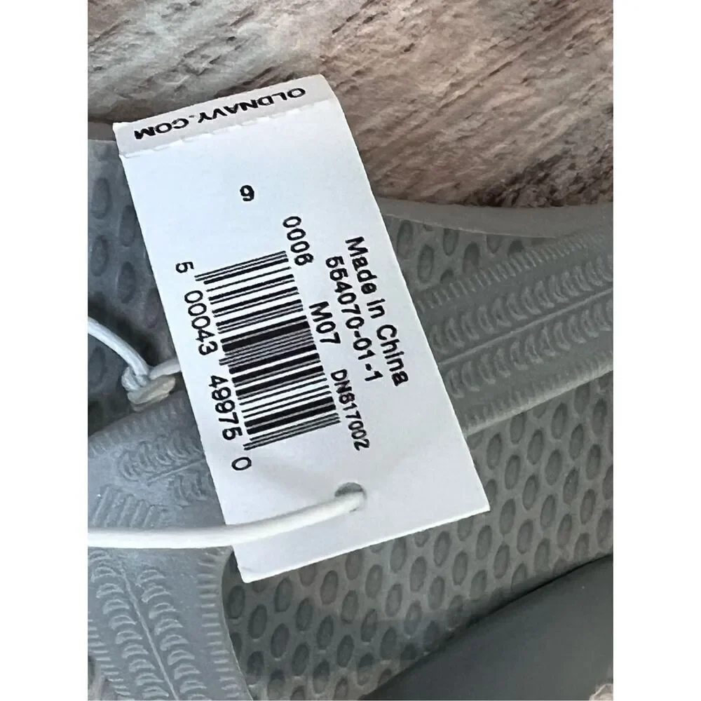 Old Navy 564070-01‎ Grey Flip Flops Rubber Safety Back sz 6 NWT